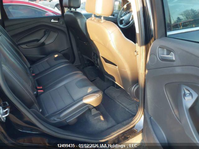 1FMCU9G96GUA33321 Ford ESCAPE SE