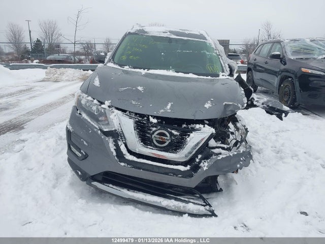 2018 Nissan Rogue მანქანა იყიდება აუქციონზე, vin: 5N1AT2MVXJC835984, აუქციონის ნომერი: 12499479