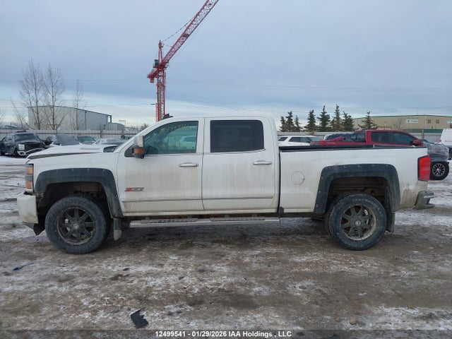 1GC1KWEY0JF227073 Chevrolet Silverado 2500hd Ltz