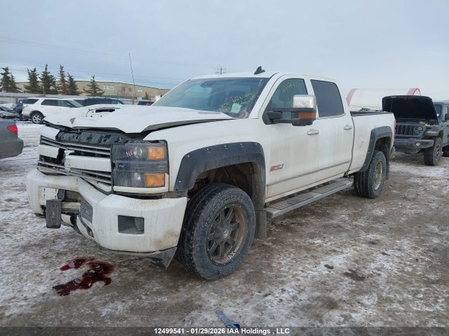 1GC1KWEY0JF227073 Chevrolet Silverado 2500hd Ltz