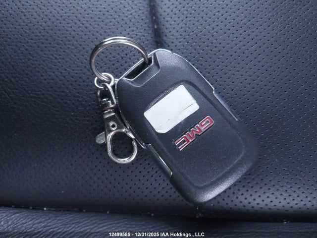 3GKALVEX6KL177953 GMC Terrain Slt