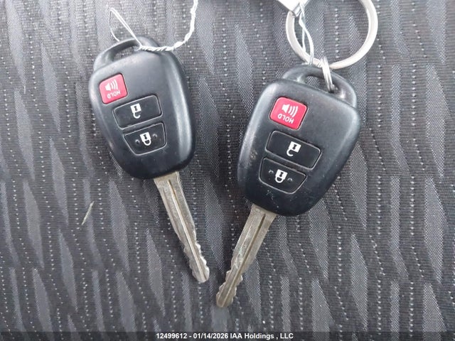 VNKKTUD3XEA003878 Toyota Yaris