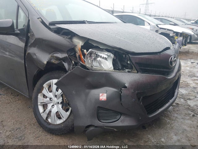 VNKKTUD3XEA003878 Toyota Yaris