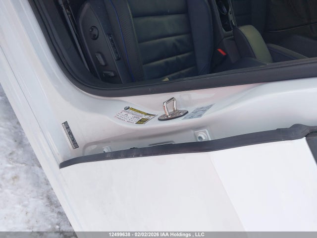 Volkswagen Golf R 2025 WVWKB7CD5SW244494 Image 18