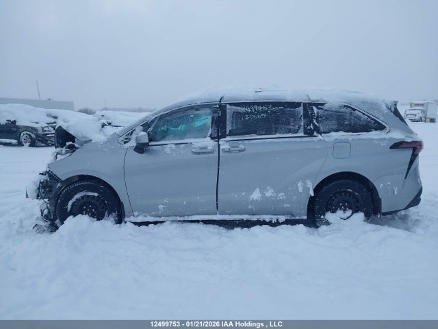 5TDGSKFC3SS170665 Toyota Sienna