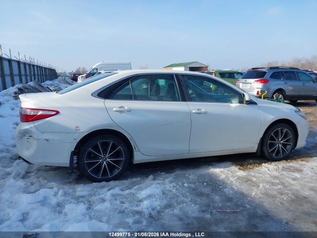 Aukcja sprzedaży 2015 Toyota Camry Le/xle/se/xse, vin: 4T1BF1FK4FU047907, numer aukcji: 12499775