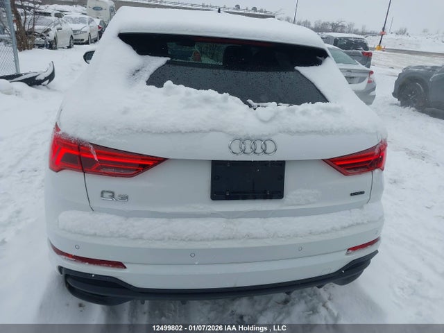 12499802 :رقم المزاد ، WA1DECF36R1048979 vin ، 2024 Audi Q3 45 Komfort مزاد بيع