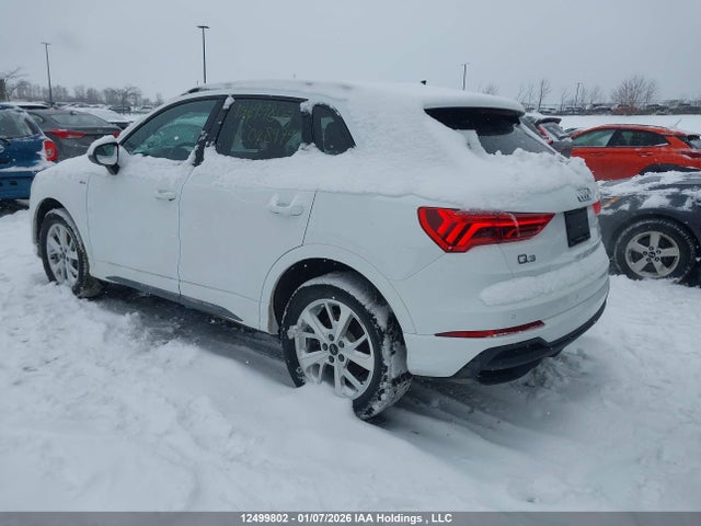 12499802 :رقم المزاد ، WA1DECF36R1048979 vin ، 2024 Audi Q3 45 Komfort مزاد بيع