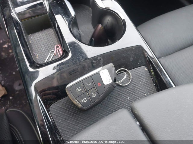 LRBFZSE42RD036431 Buick Envision Avenir