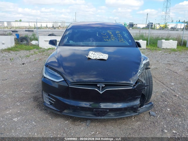 Tesla Model X 75d/p100d/p90d 2016 5YJXCBE44GF005484 Image 11