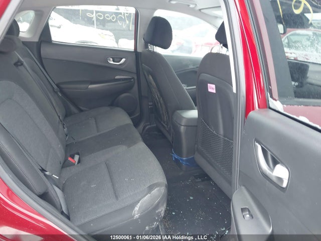 KM8K23AG0PU187738 Hyundai Kona Electric Preferred With Two-tone Roof