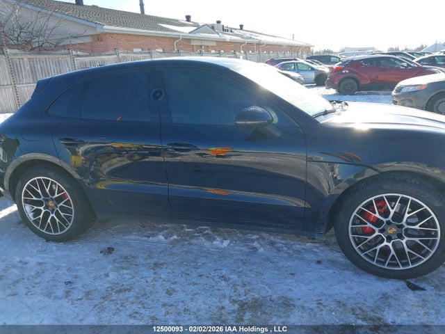 Porsche Macan 2018 WP1AB2A59JLB32953 Image 14