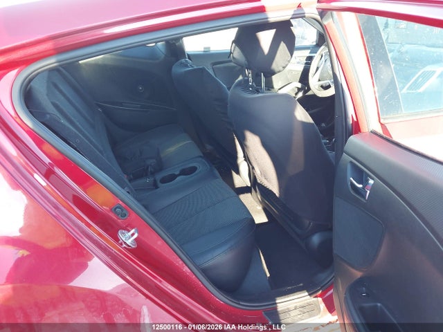 KMHTC6AD4FU242635 Hyundai Veloster