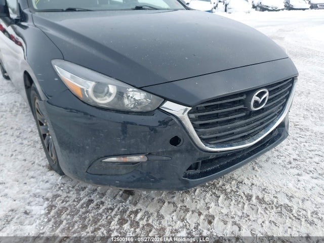 3MZBN1V72JM269893 Mazda 3 Gs