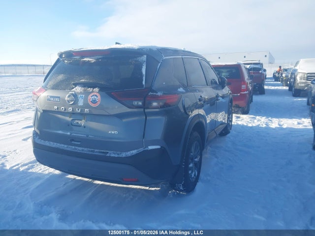 5N1AT3AB7NC670806 Nissan ROGUE S