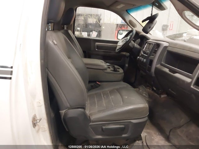 3C6JR6AG6KG505183 RAM 1500 Classic Tradesman