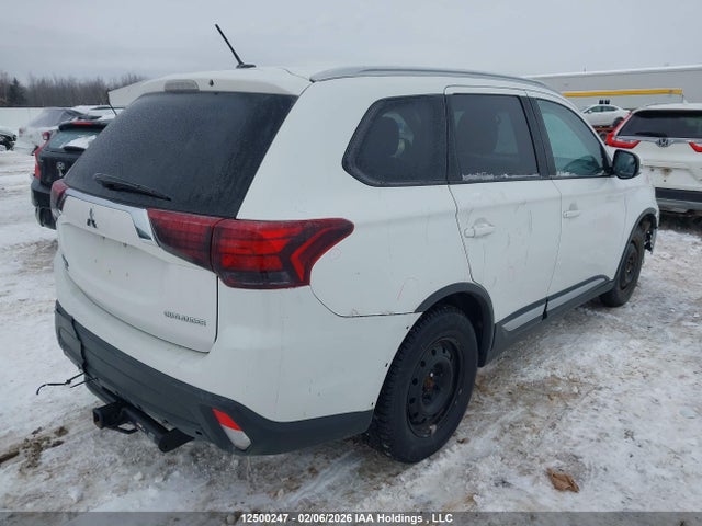 Mitsubishi Outlander Es 2016 JA4AZ2A31GZ602257 Image 4