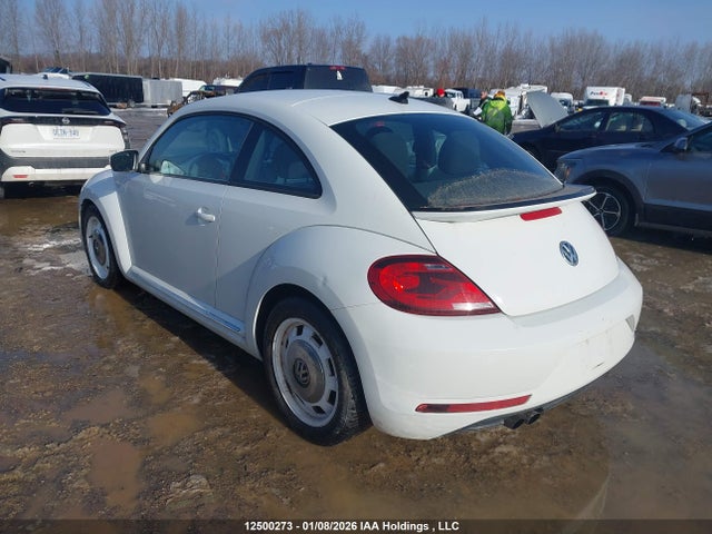 3VWJD7AT5JM719413 Volkswagen Beetle Se