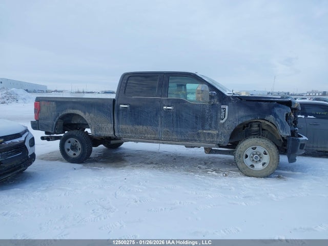 1FT8W3BT0HEB15688 Ford F-350 Platinum