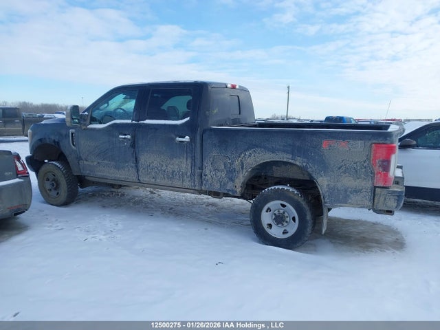 1FT8W3BT0HEB15688 Ford F-350 Platinum