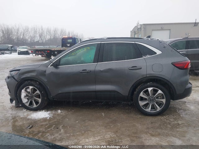 2024 Ford Escape Platinum მანქანა იყიდება აუქციონზე, vin: 1FMCU9JA2RUB08439, აუქციონის ნომერი: 12500298