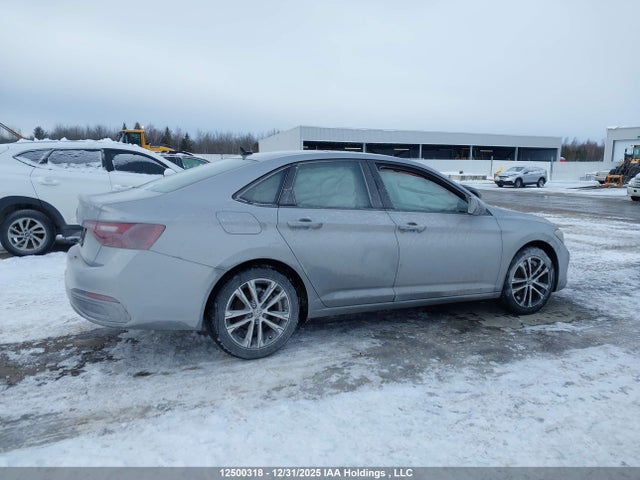 3VWSM7BU1NM001844 Volkswagen Jetta Comfortline