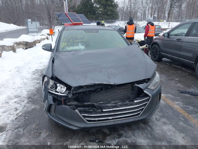 KMHD84LF7JU695651 Hyundai ELANTRA GL