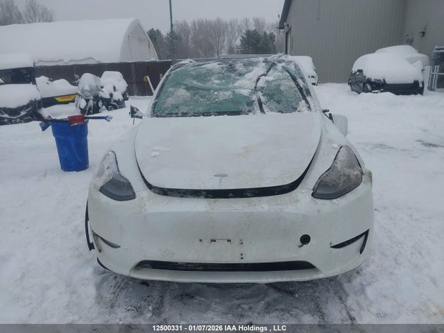 7SAYGDEE4RF100615 Tesla Model Y