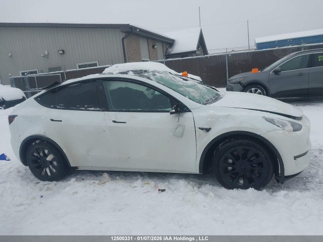 7SAYGDEE4RF100615 Tesla Model Y