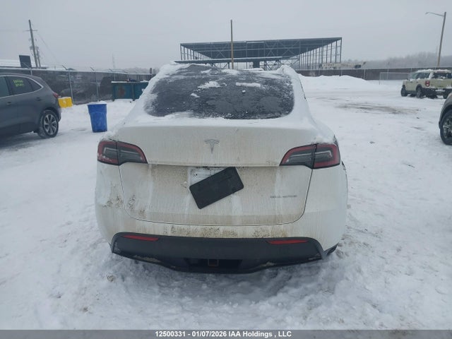 7SAYGDEE4RF100615 Tesla Model Y