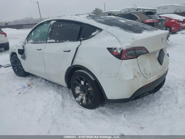 7SAYGDEE4RF100615 Tesla Model Y