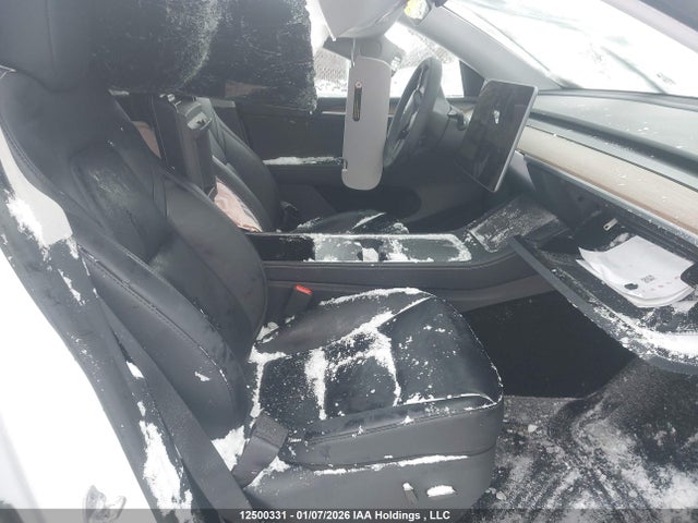 7SAYGDEE4RF100615 Tesla Model Y