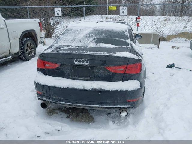 WAUJ8GFF2G1010743 Audi A3