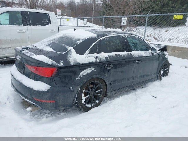 WAUJ8GFF2G1010743 Audi A3