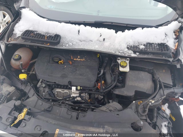 1FMCU9GD5JUB91497 Ford ESCAPE SE