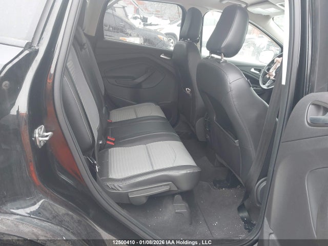 1FMCU9GD5JUB91497 Ford ESCAPE SE