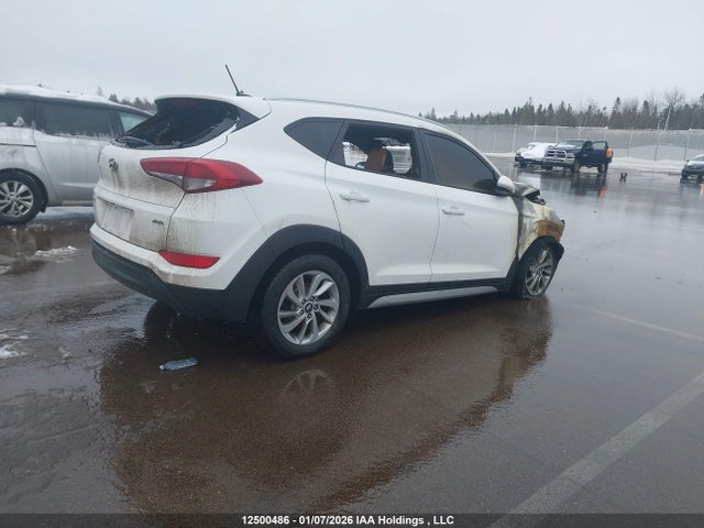 KM8J3CA42HU357646 Hyundai Tucson Limited/sport And Eco/se