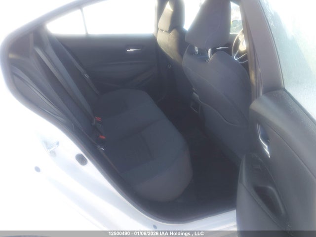 5YFB4MBE6MP083216 Toyota COROLLA SE