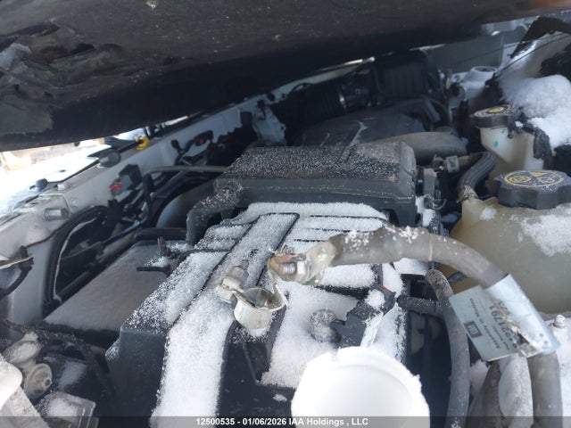Chevrolet EQUINOX RS 2022 2GNAXWEV2N6117818 Image 10