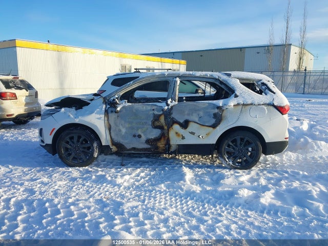 Chevrolet EQUINOX RS 2022 2GNAXWEV2N6117818 Image 13