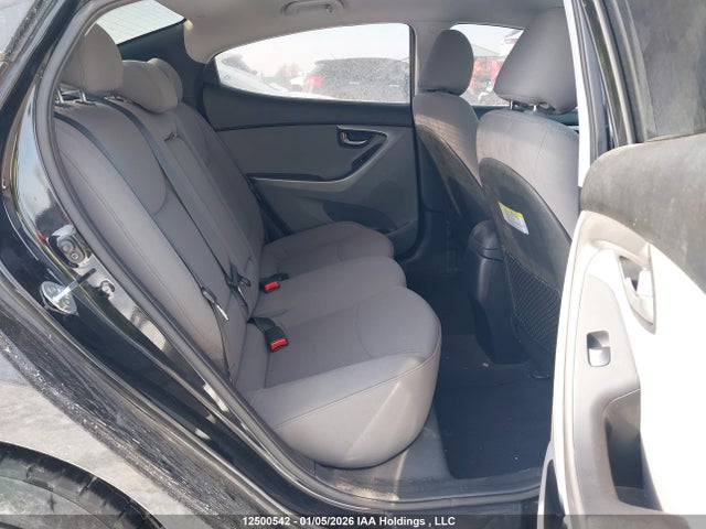 5NPDH4AE0FH641334 Hyundai Elantra Se/sport/limited