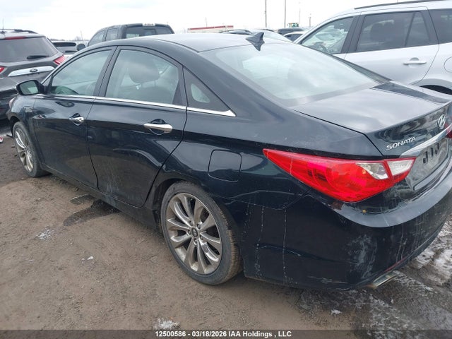 12500586 :رقم المزاد ، 5NPEC4AB2DH528460 vin ، 2013 Hyundai Sonata مزاد بيع