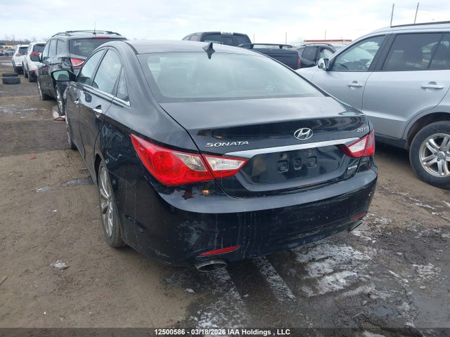 12500586 :رقم المزاد ، 5NPEC4AB2DH528460 vin ، 2013 Hyundai Sonata مزاد بيع