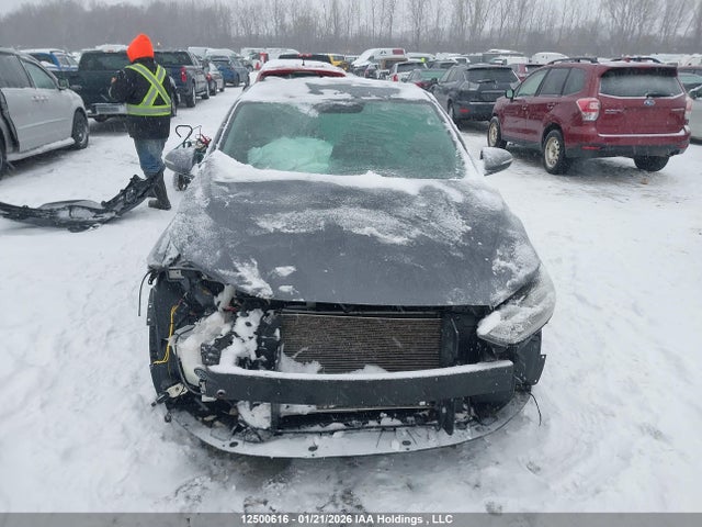 KMHD84LF2HU375471 Hyundai Elantra Se/value/limited