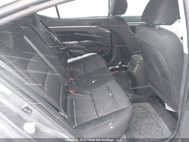 KMHD84LF2HU375471 Hyundai Elantra Se/value/limited
