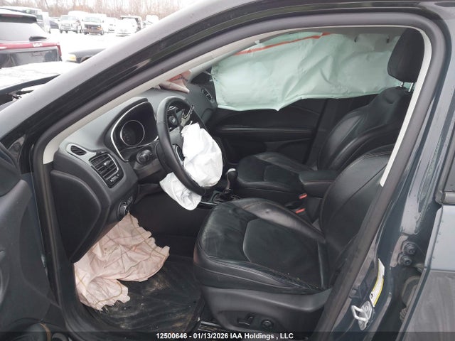3C4NJDCB7JT107381 Jeep Compass Limited