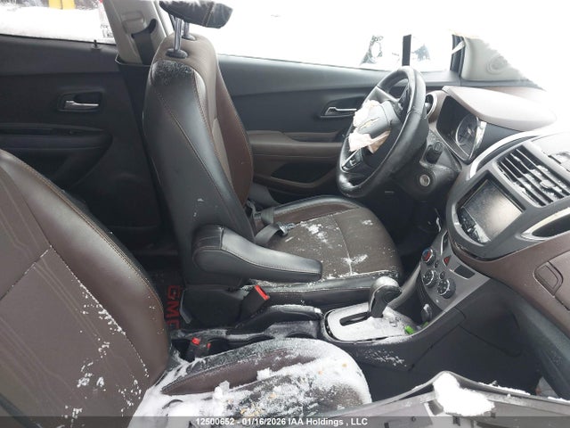 2016 Chevrolet Trax Lt მანქანა იყიდება აუქციონზე, vin: 3GNCJPSB7GL215042, აუქციონის ნომერი: 12500652