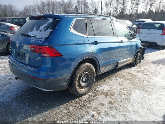 3VV2B7AX2JM170299 Volkswagen Tiguan Comfortline