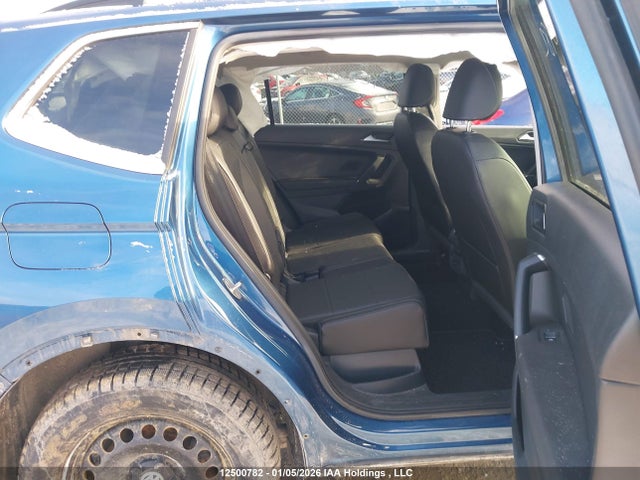 3VV2B7AX2JM170299 Volkswagen Tiguan Comfortline