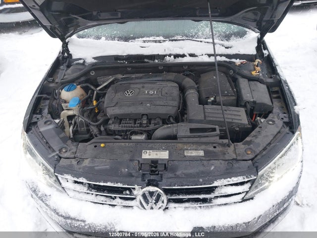 3VWL07AJ5FM214451 Volkswagen Jetta 1.8 Tsi Highline